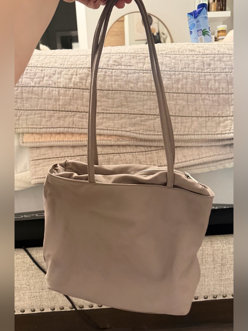 ARITZIA SHOULDER BAG BABATON